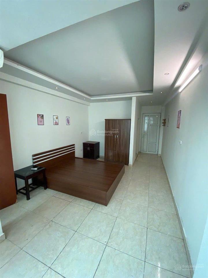 Cho thuê nhà 70m2 x 7 tầng full thang máy thích hợp làm khách sạn, nhà nghỉ ở phú diễn
