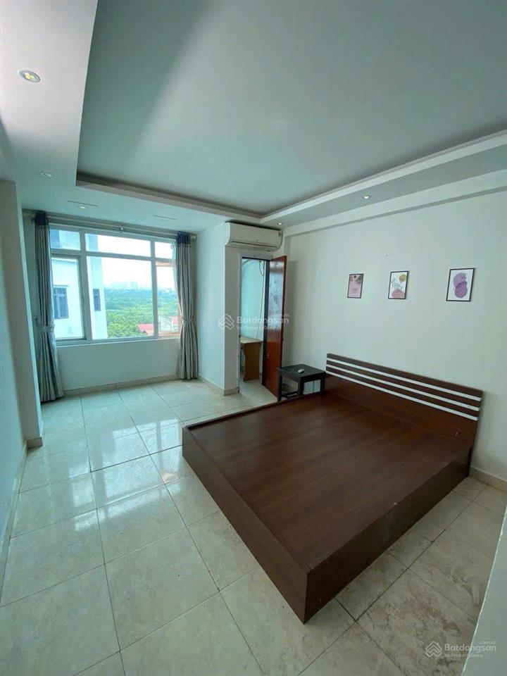 Cho thuê nhà 70m2 x 7 tầng full thang máy thích hợp làm khách sạn, nhà nghỉ ở phú diễn
