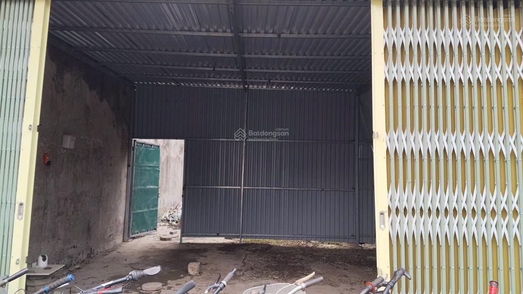 12 triệu đất không 150m2 có nhà tôn mặt đường ô tô tránh ở thạch bàn, long biên