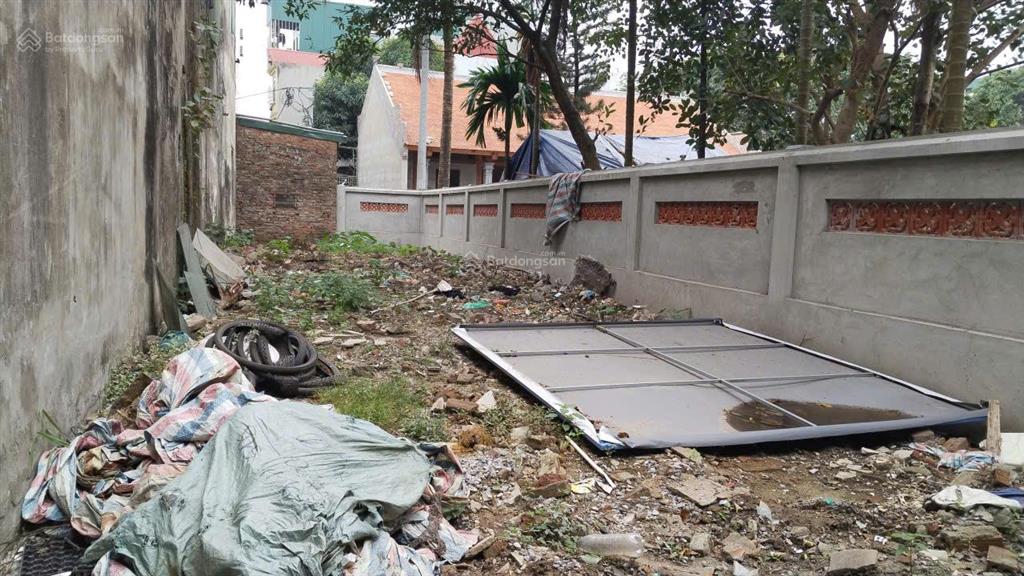 12 triệu đất không 150m2 có nhà tôn mặt đường ô tô tránh ở thạch bàn, long biên