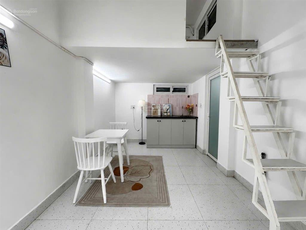 Nhà nguyên căn 40m2 mặt tiền kinh doanh hẻm xe tải