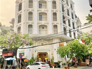 Bán nhà góc 2mt đường 85 q7 7.6x14.6m hầm 7 tầng giá 42ty