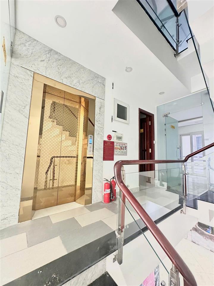 Bán nhà mt đường d1 him lam q7 5x20m hầm 5 lầu giá 46ty tl