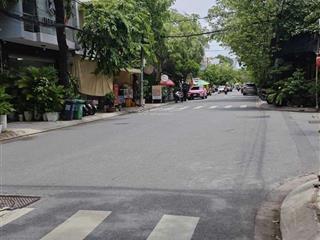 Bán nhà mt đường 40 kdc tân quy đông q7 12x19m giá 35 tỷ