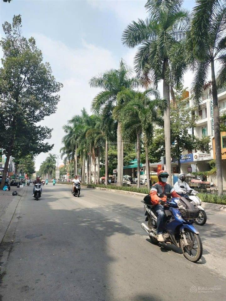 Bán nhà góc 2mt đường d1 kdc him lam q7 9x20m 65tỷ tl
