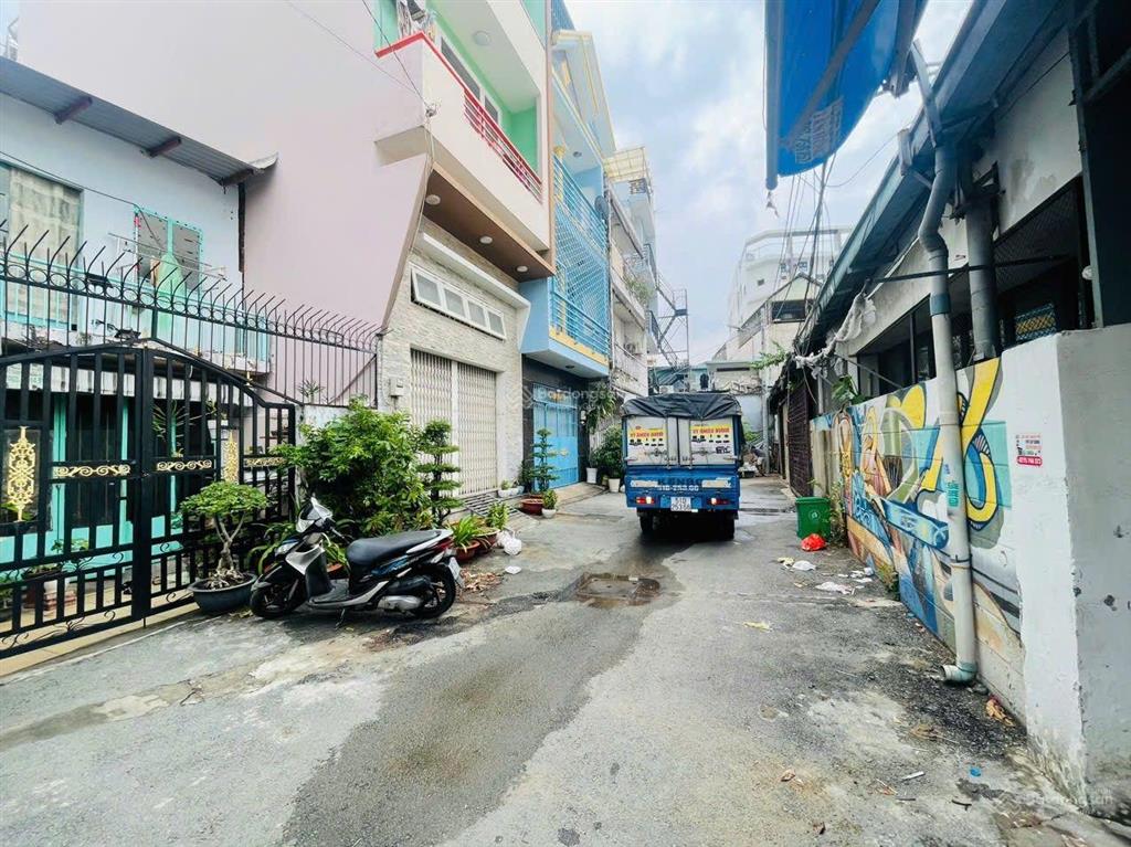Bán nhà hxh kdc kiều đàm q7 8,3x27m giá 26tỷ tl