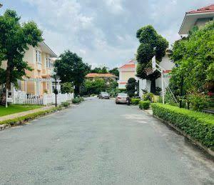 Bán biệt thự phú gia, phú mỹ hưng q7 17,5x19m hầm 2 tầng giá 120 tỷ tl