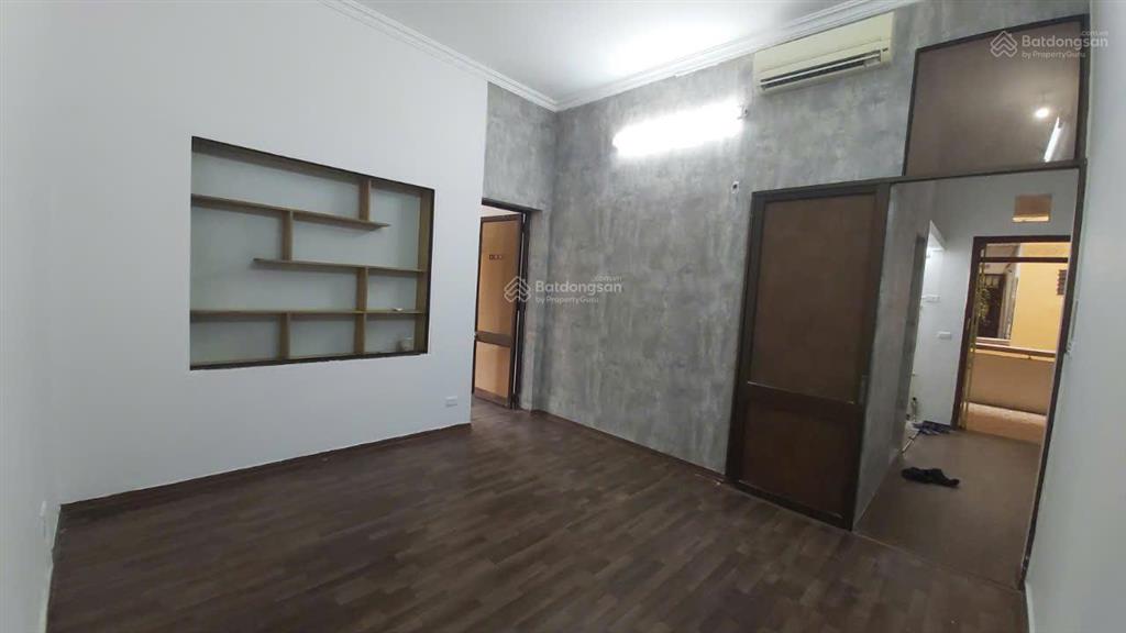 Chính chủ cho thuê căn hộ tập thể tầng 4  số 5 trúc khê, đống đa, hà nội