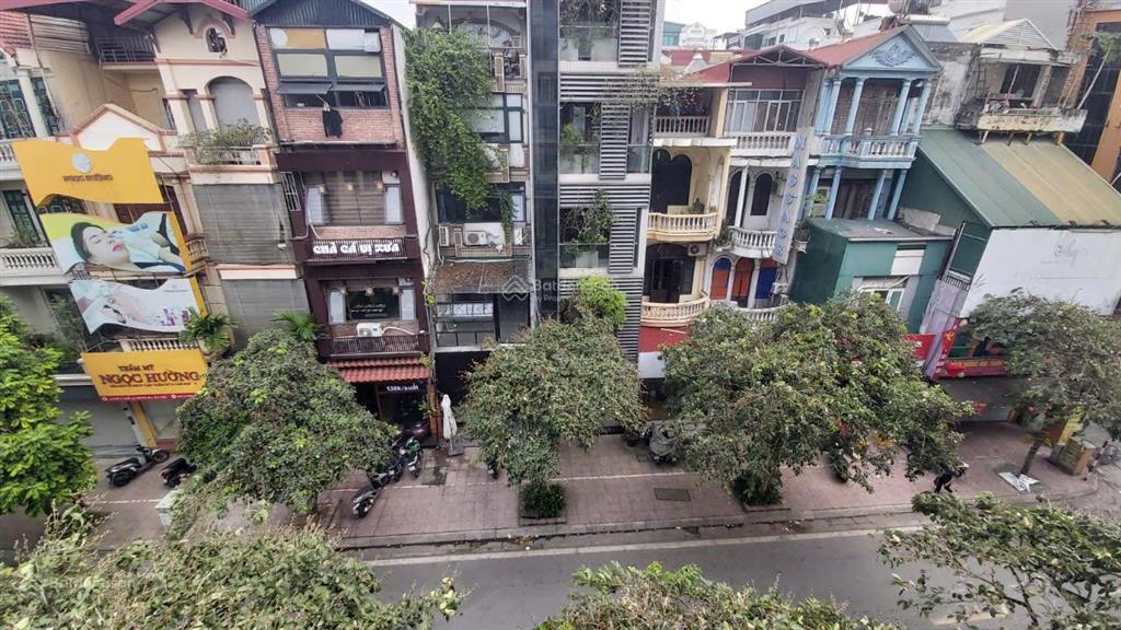 Chính chủ cho thuê nhà căn hộ tập thể tầng 4  số 5 trúc khê, đống đa, hà nội