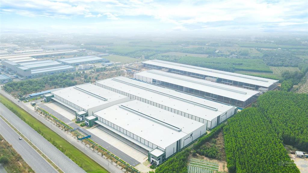 Cho thuê xưởng 2848m2 tại kcn phú an thạnh