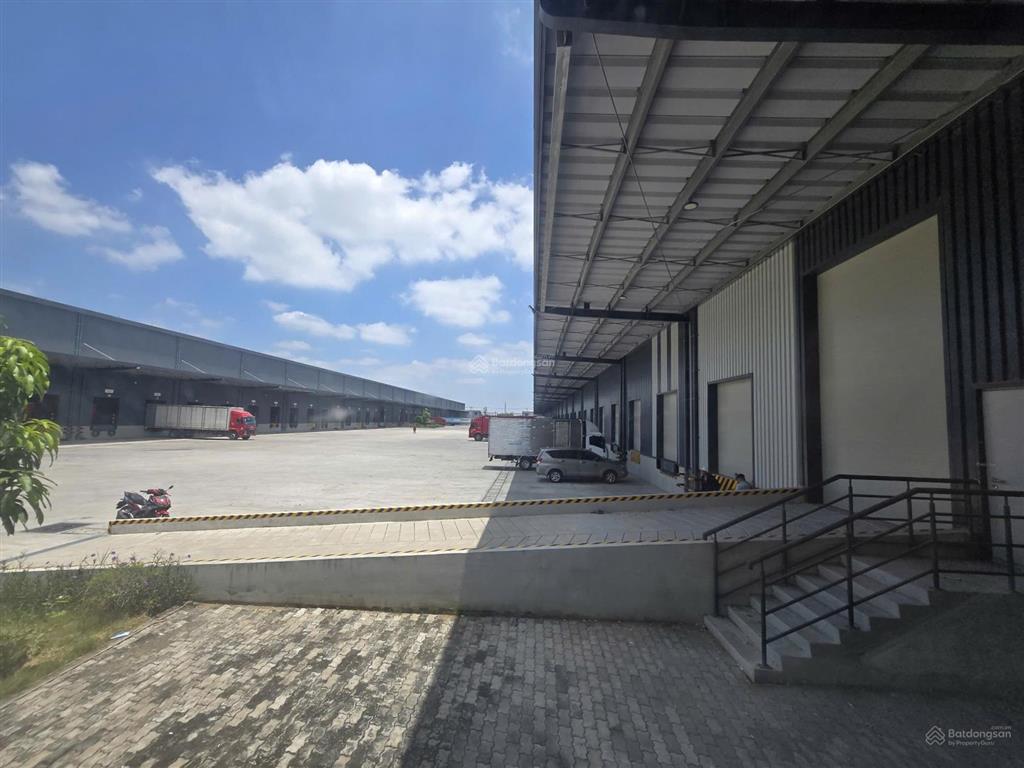 Cho thuê kho xưởng 5.261m² kcn long hậu phù hợp sản xuất & logistics | kết nối thuận tiện tp. hcm