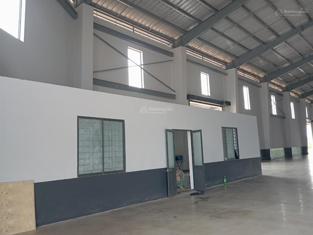 Cho thuê kho xưởng 3115m2 kcn long hậu