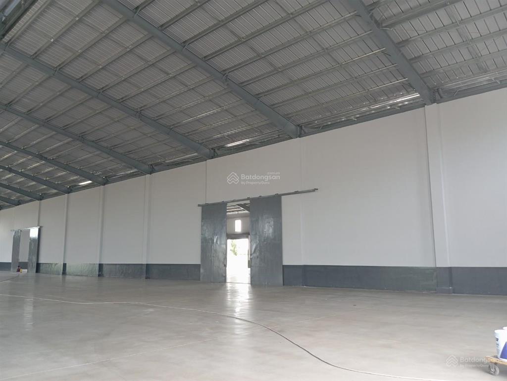 Cho thuê kho xưởng 3115m2 kcn long hậu