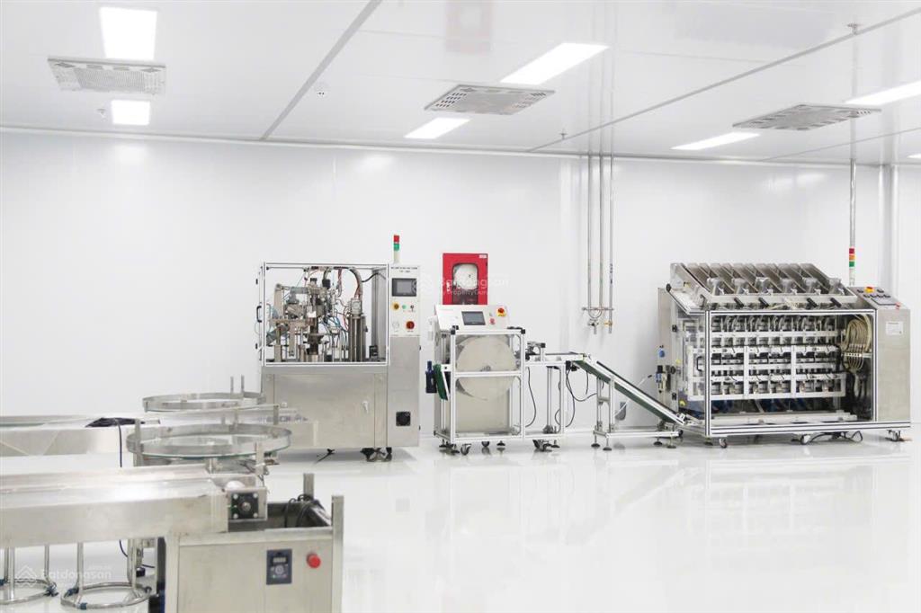 Chuyển nhượng nhà xưởng 1000m2 nhà máy mỹ phẩm kcn long hậu