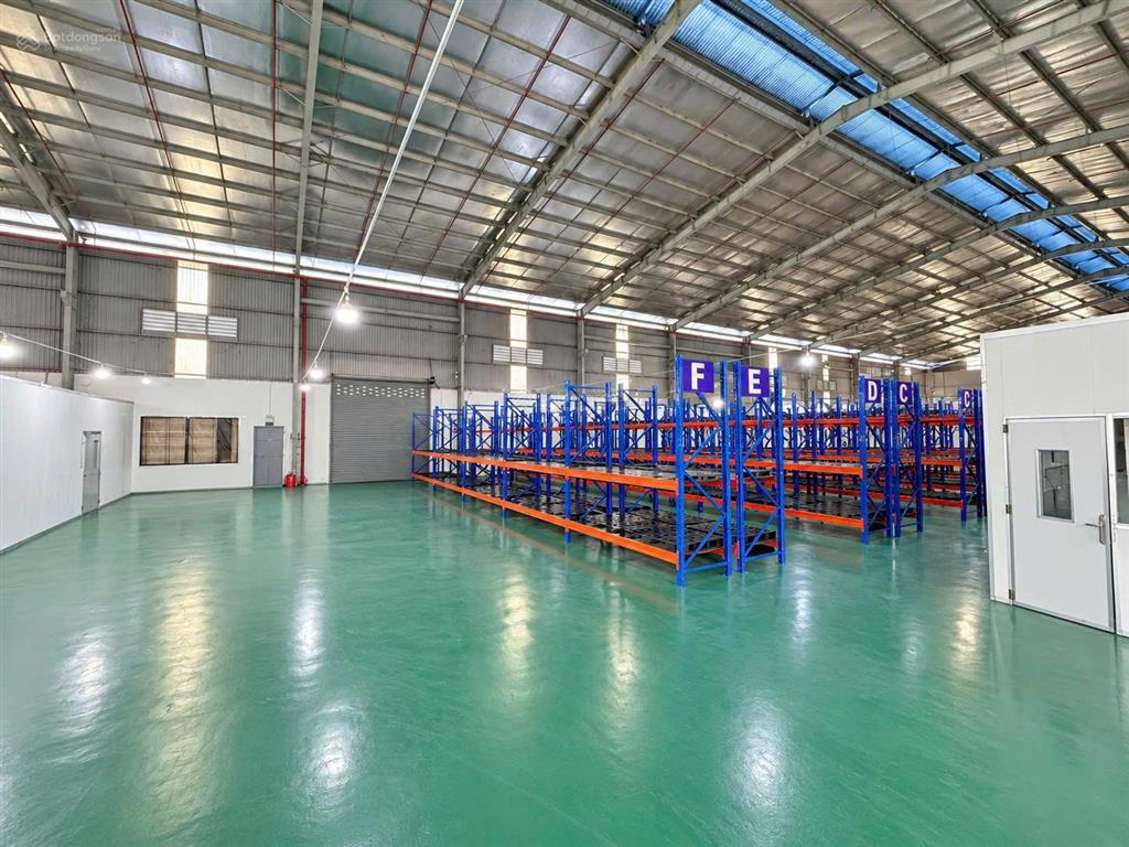 Cho thuê kho xưởng kết hợp văn phòng 744m kcn tân đức, đức hòa, long an