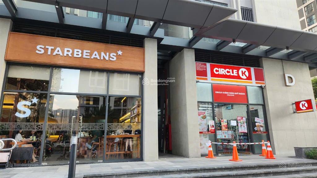 Bán căn shop khối đế the victoria 48m2 tòa v3, giá chỉ 8 tỷ, cho thuê 50tr/tháng, smart city tây mỗ