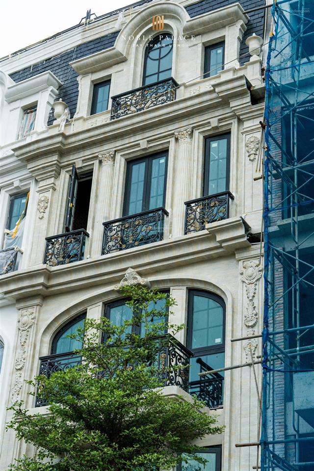 Căn 67,5m2 đất giá ck full 15 tỷ xây 4 tầng ngay gần mặt đường nối hoàng quốc việt kéo dài rộng 40m