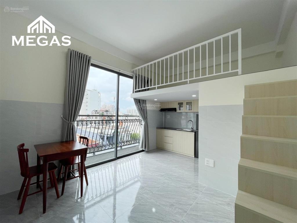 Phòng trọ giá rẻ có ban công & full nội thất  ngay công viên phần mềm  kdc hiệp thành city
