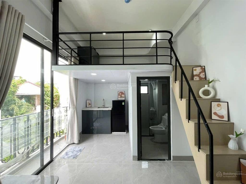 Phòng trọ giá rẻ mới xây  ban công & full nội thất  ngay công viên phần mềm  kdc hiệp thành city