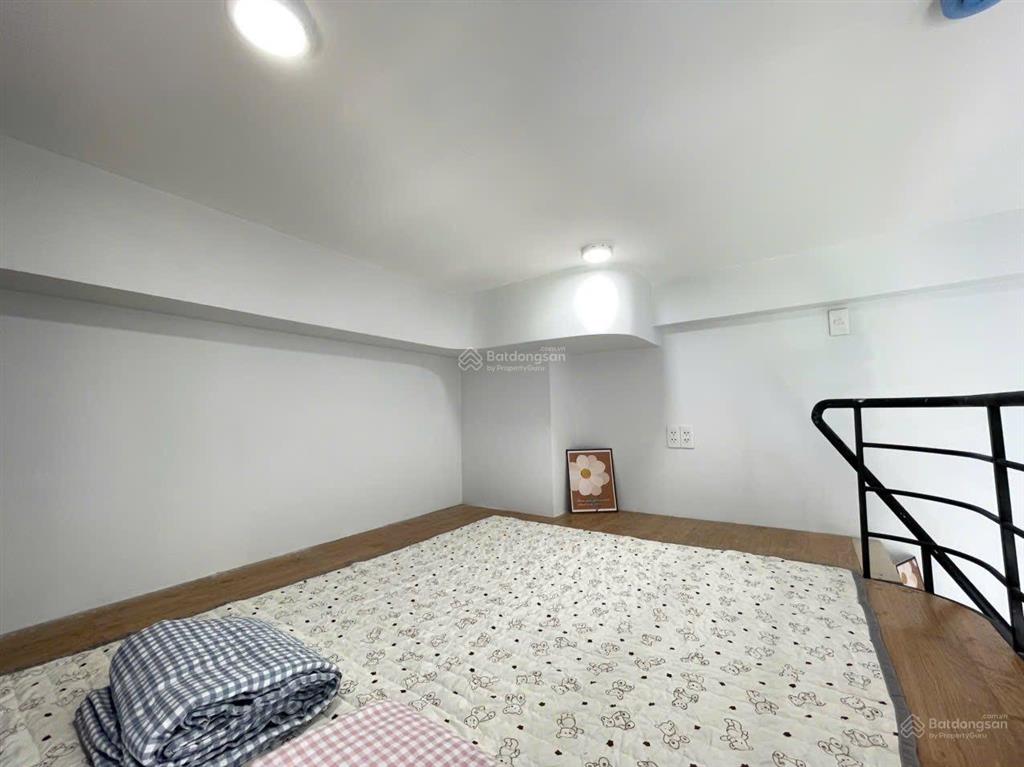 Phòng trọ giá rẻ mới xây  ban công & full nội thất  ngay công viên phần mềm  kdc hiệp thành city