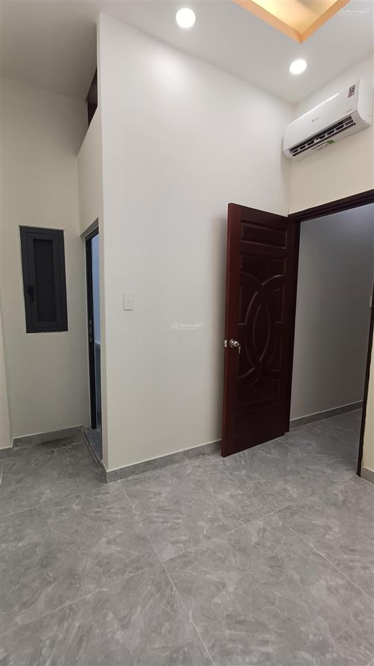 Nhà đẹp cực hiếm vào ở ngay phường 4 quận 8 ,47m² 4 tầng ,pk, bếp, 4pn,5wc, phòng thờ shr giá 7 tỷ