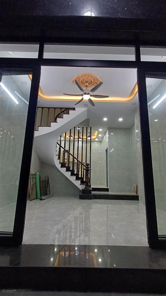 Nhà đẹp cực hiếm vào ở ngay phường 4 quận 8 ,47m² 4 tầng ,pk, bếp, 4pn,5wc, phòng thờ shr giá 7 tỷ