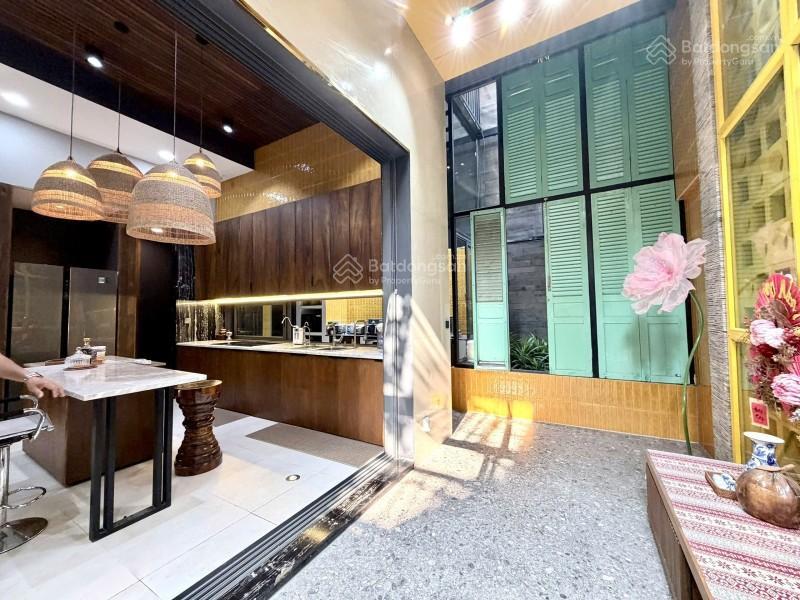 Ngộp.hiếm biệt thự kdc đại phúc 4 tầng, 212m2 full nội thất, với thiết kế công năng mở rộng giá 33t