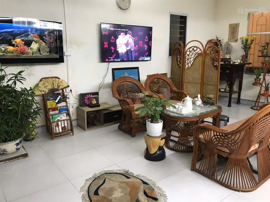 Bán nhà trung tâm ba đình 61m, 5 tầng gần hồ tây chỉ 15,8 tỷ ngõ thông gần hồ điều hoà