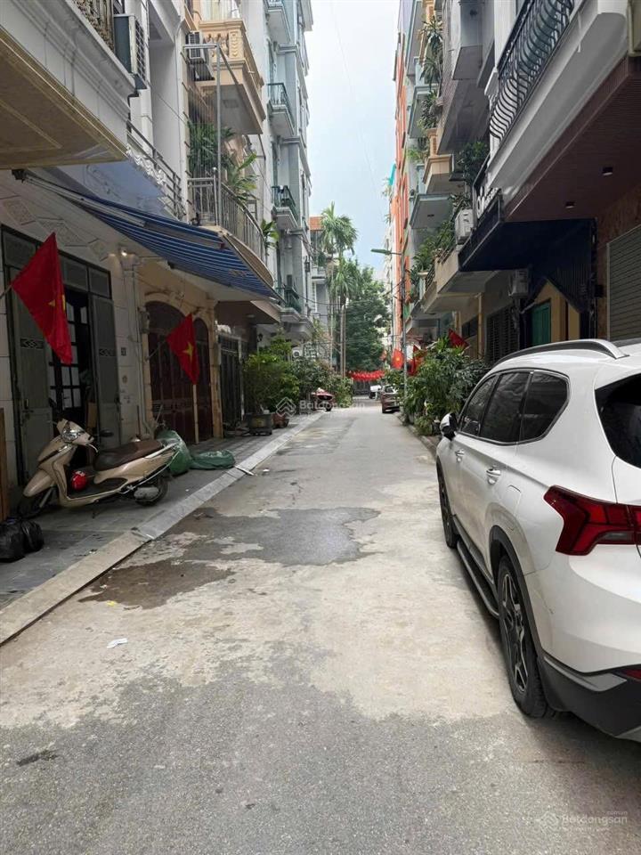 Trung tâm ba đình lô đất vàng 125m mặt tiền 9m giá 28.5 tỷ ngõ thông kinh doanh vị trí vip khu vực