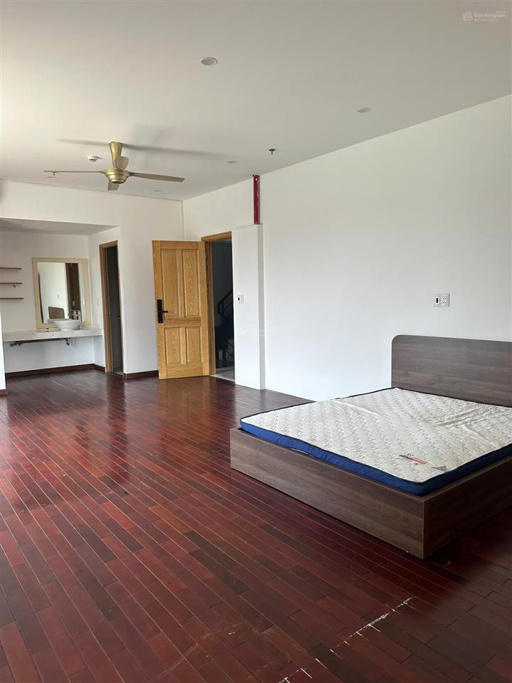 Bán nhà phố nguyễn du  trung tâm hải châu  view sông hàn đẳng cấp
