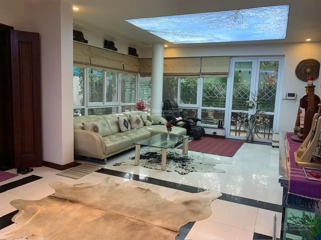 Biệt thự 179m2 4tầng full nội thất khu đtm việt hưng sài đồng long biên hà nội
