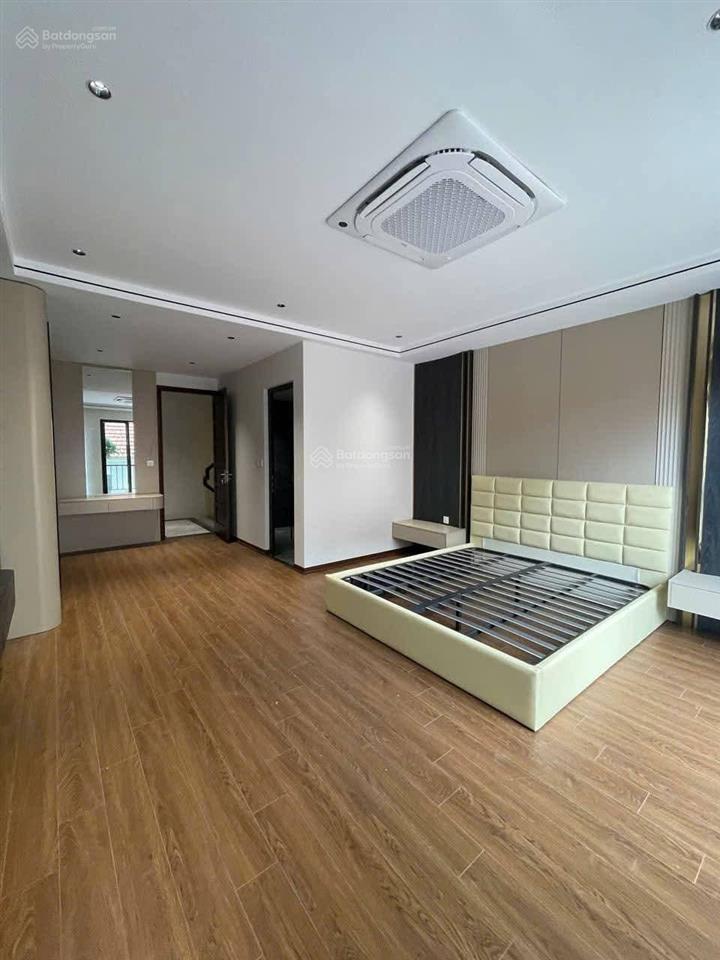 Bán nr đẹp 50m2, 6t thang máy tại gia thụy nguyễn văn cừ, p. bồ đề, q. long biên, giá thỏa thuận