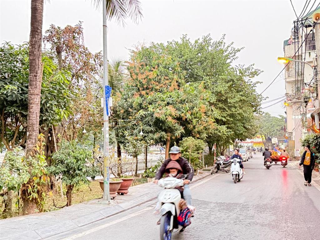 Bán đất thạch bàn cạnh hồ, ôtô tránh, siêu đầu tư 168m2 mặt tiền 12m. giá 18.5tỷ