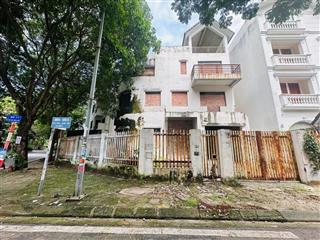 Siêu biệt thự bùi thiện ngộ khu đt việt hưng long biên 80tỷ 318m2, 4tầng, lô góc.