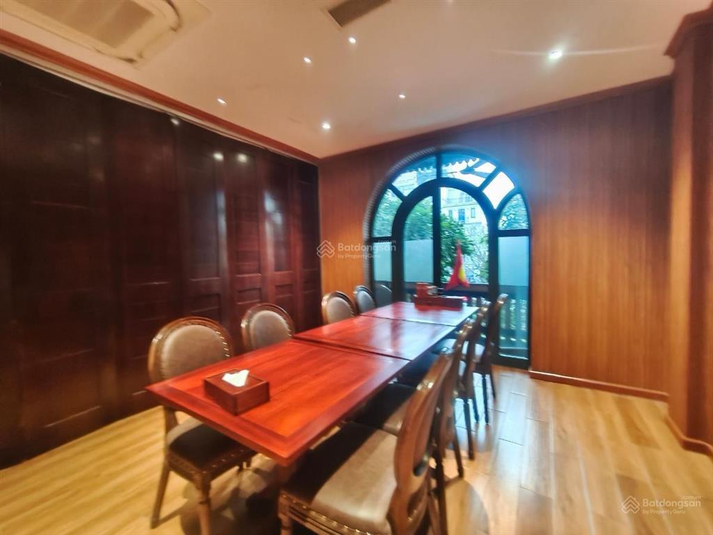 Vip! bt liền kề hồng tiến lô góc view công viên hồng tiến 161m2, mặt tiền 25m, kinh doanh