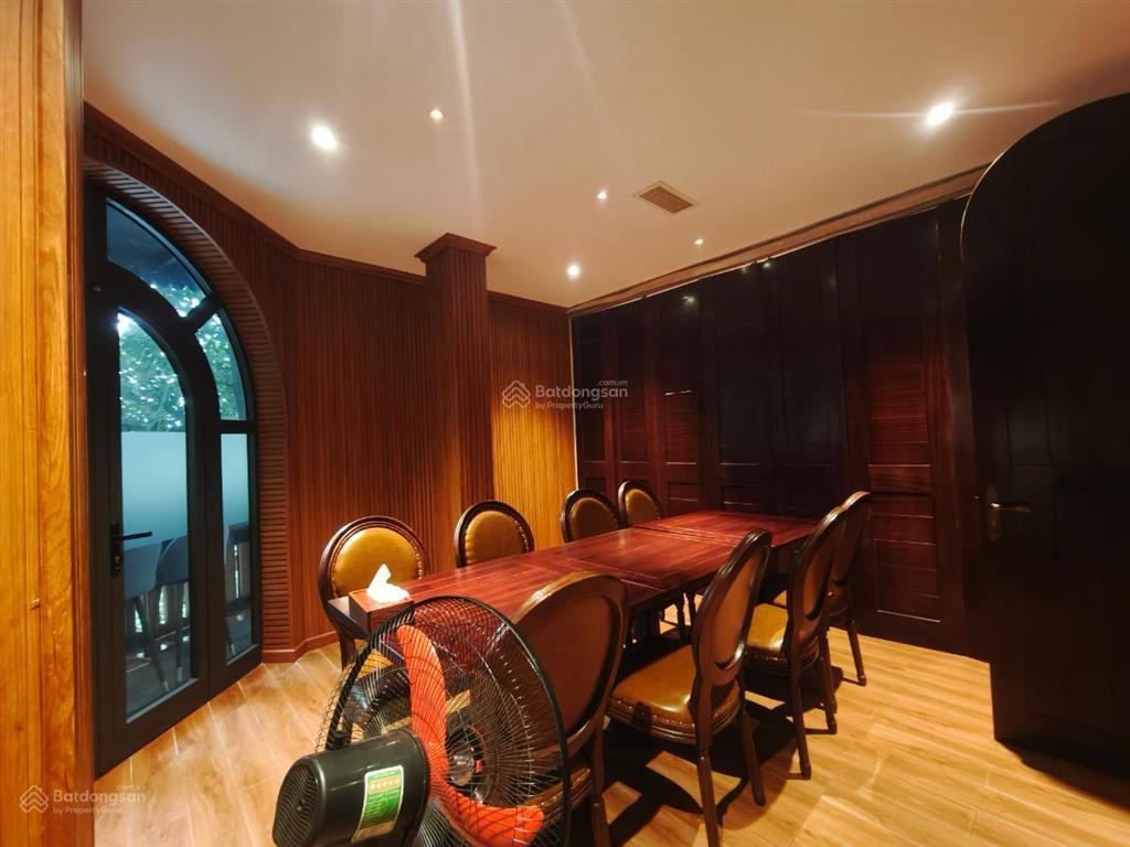 Vip! bt liền kề hồng tiến lô góc view công viên hồng tiến 161m2, mặt tiền 25m, kinh doanh