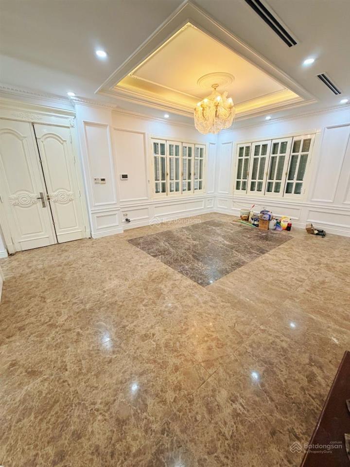 Siêu biệt thự kđt việt hưng 241m2, 4tầng, mt 18m. giá 79tỷ