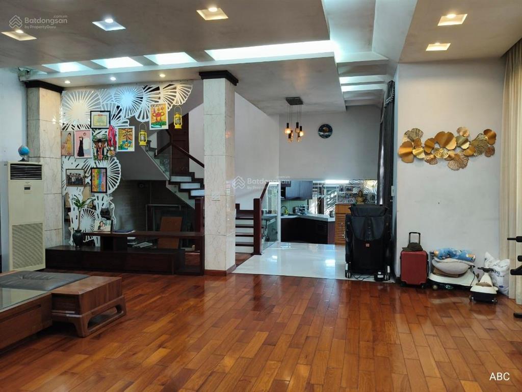 Siêu biệt thự 310m2 4tầng, mặt tiền 14m, cạnh khu vinhomes riverside, hoàng thế thiện. giá 80tỷ