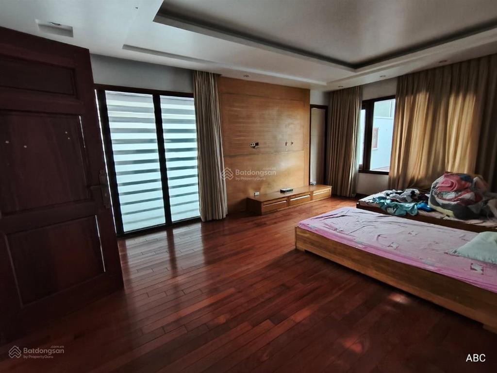 Siêu biệt thự 310m2 4tầng, mặt tiền 14m, cạnh khu vinhomes riverside, hoàng thế thiện. giá 80tỷ