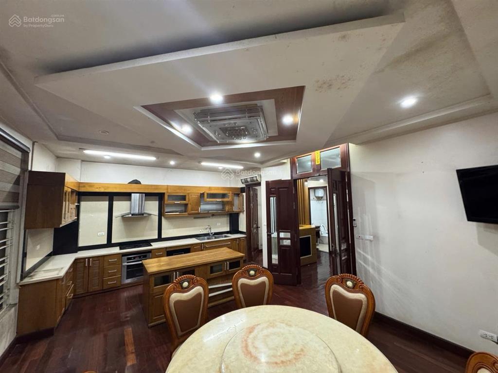 Mặt phố hoàng minh đạo lâm hạ long biên. 108m2, 7tầng thang máy, mặt tiền 7m. giá 36tỷ