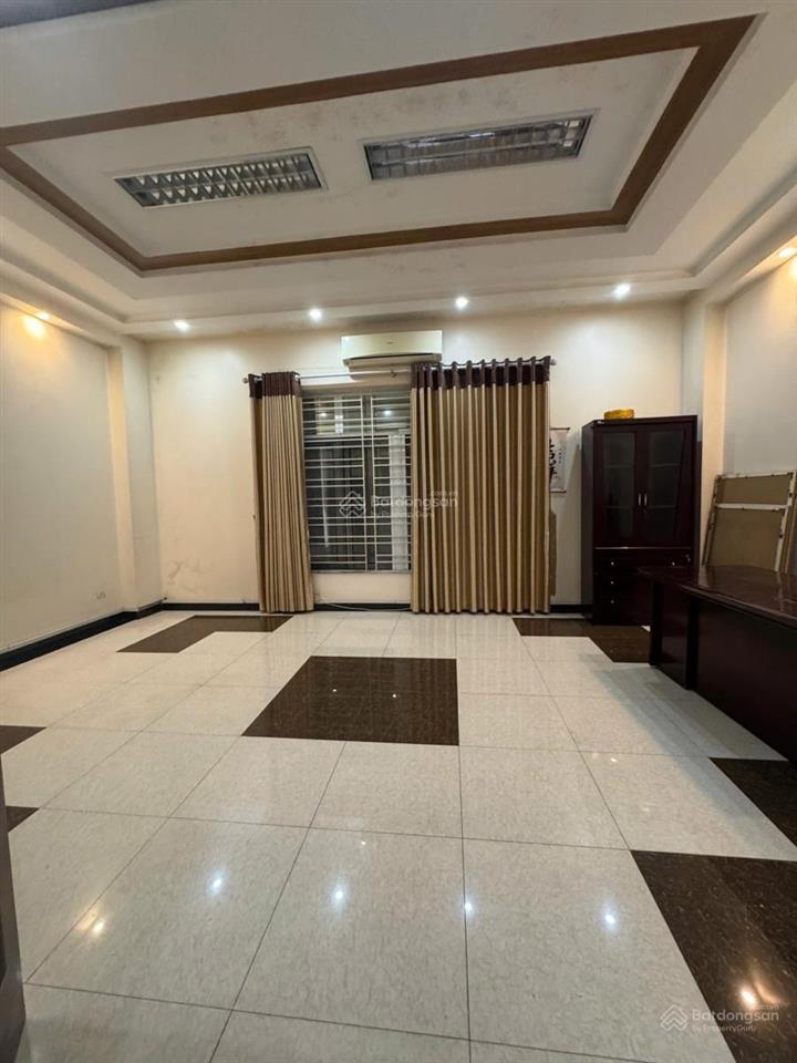Mặt phố hoàng minh đạo lâm hạ long biên. 108m2, 7tầng thang máy, mặt tiền 7m. giá 36tỷ