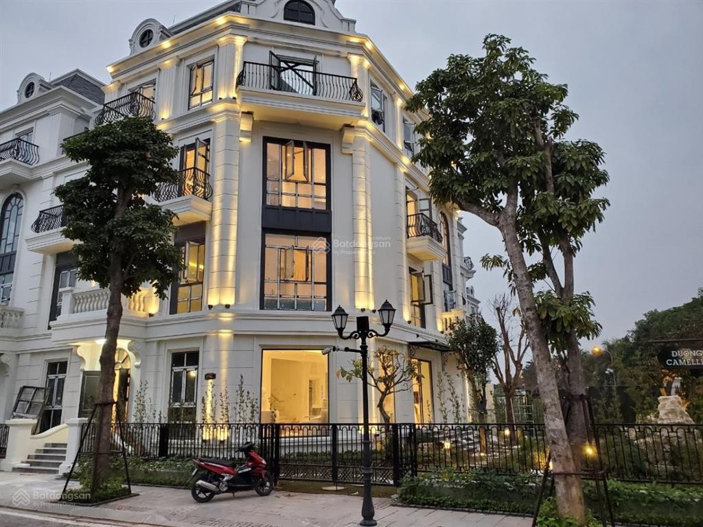 Siêu biệt thự sân vườn elegant park villa thạch bàn 102tỷ! 378m2 5tầng, căn góc đẳng cấp thượng lưu