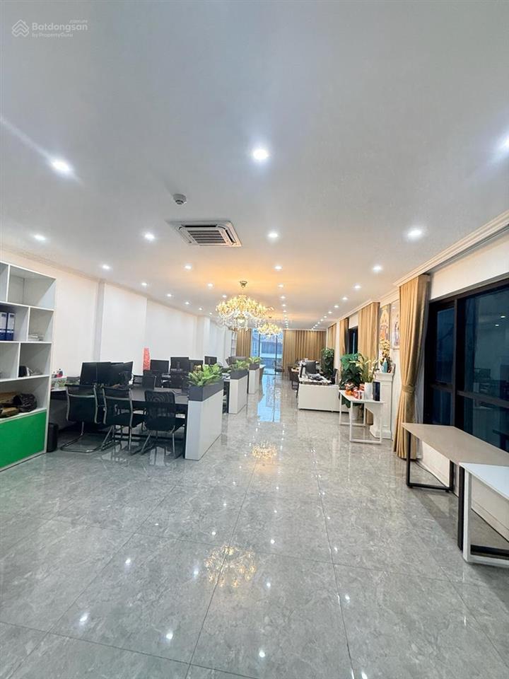 Cần bán gấp mặt phố nguyễn văn cừ 110m2 10t tòa văn phòng giữa trung tâm nguyễn văn cừ long biên