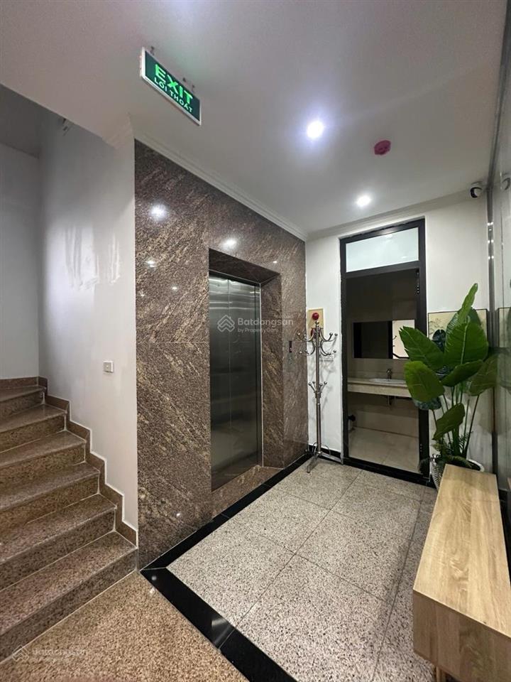Cần bán gấp mặt phố nguyễn văn cừ 110m2 10t tòa văn phòng giữa trung tâm nguyễn văn cừ long biên