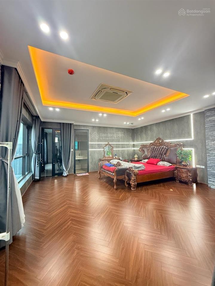 Cần bán gấp mặt phố nguyễn văn cừ 110m2 10t tòa văn phòng giữa trung tâm nguyễn văn cừ long biên