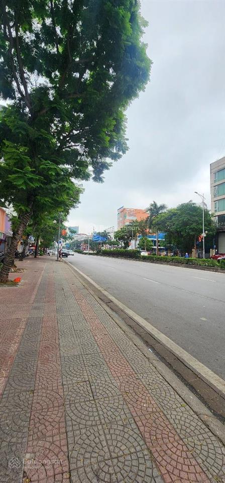 Vip mặt phố nguyễn văn cừ quỹ đất vàng 1.470m2 bán đất tặng tòa nhà 11tầng, mặt tiền 18m