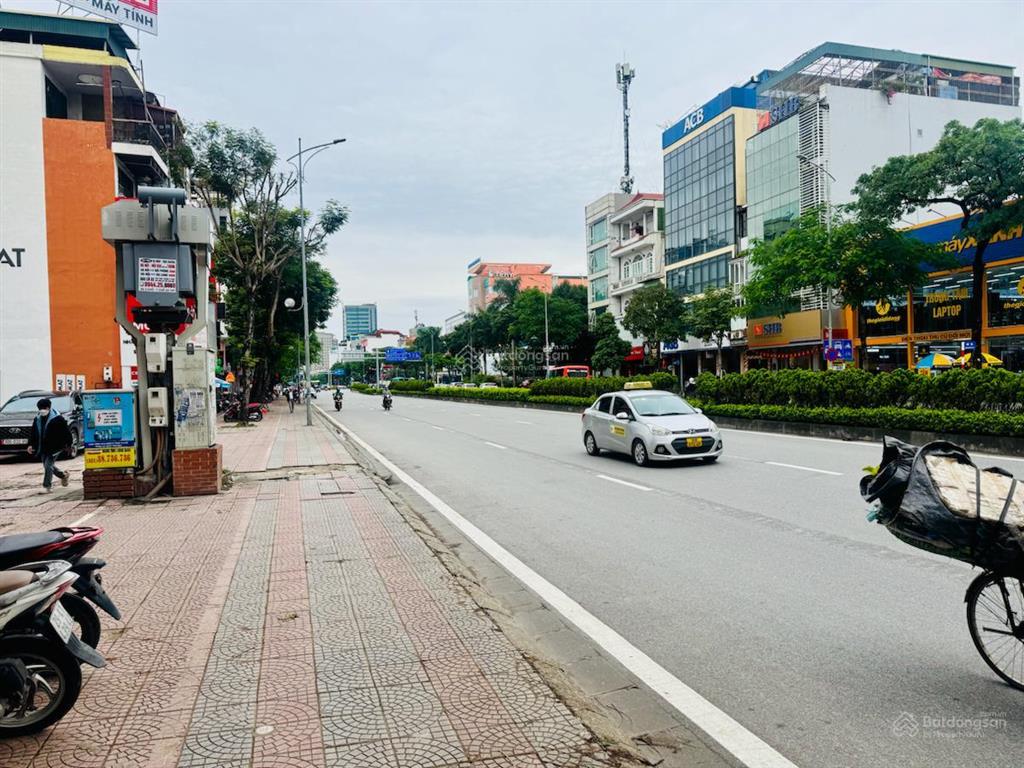 Siêu vip! chỉ 290tỷ, 868m2 mặt tiền 10m tòa nhà mặt phố trung tâm nguyễn văn cừ long biên hà nội