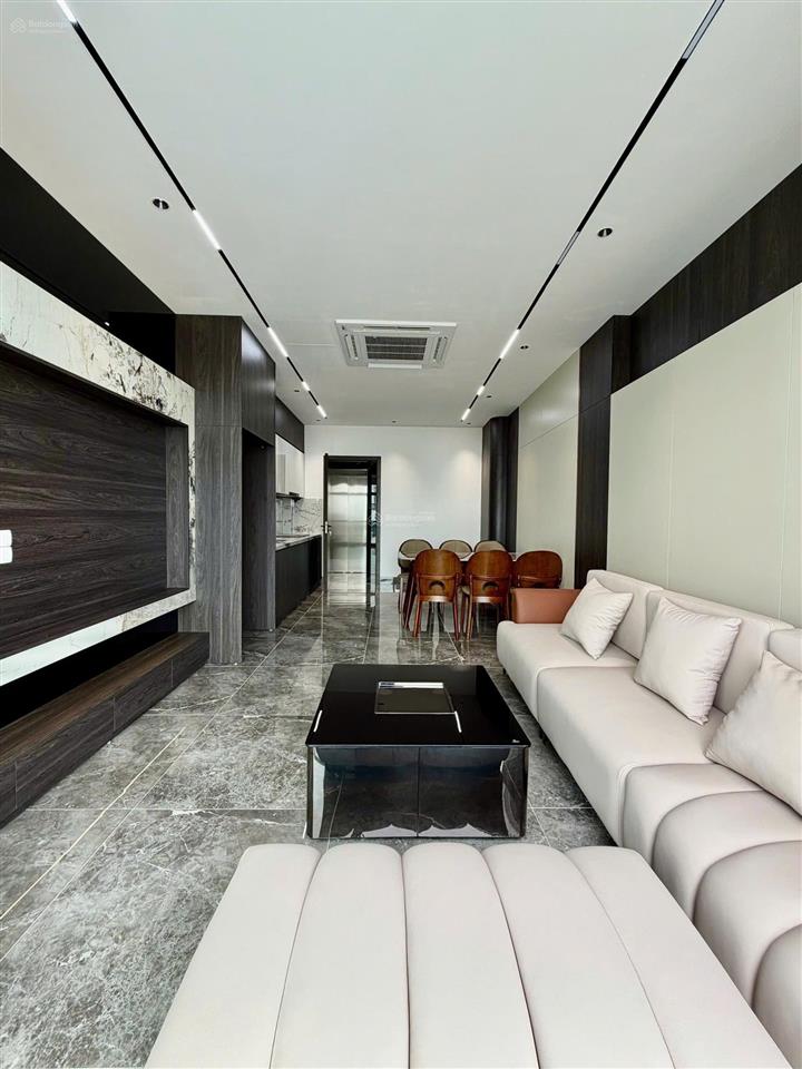 Tòa nhà view hồ long biên, chỉ 14,6 tỷ 55m2 7 tầng thang máy, gara, ô tô tránh full nội thất.