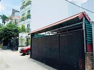 Siêu hiếm đất ngọc thụy, lô góc gần công viên, 63m2 ôtô tránh, vào nhà, đã tách làm 2 sổ. 16tỷ
