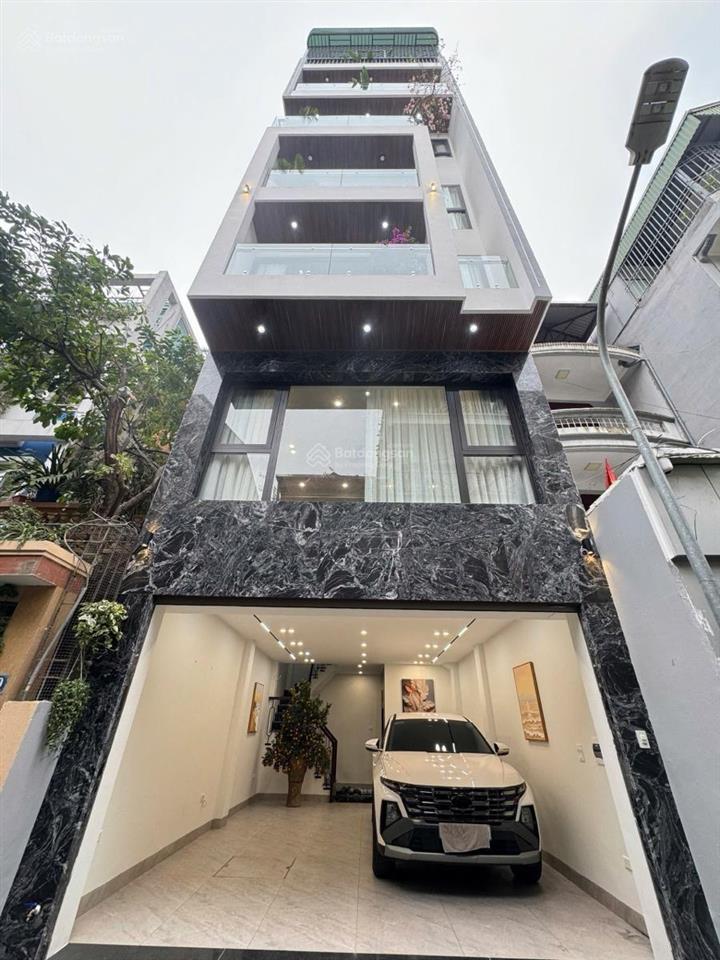 Nguyễn văn cừ long biên 55m2 7tầng thang máy, gara ôtô, full nội thất. giá 15.8tỷ, chủ cần bán gấp.